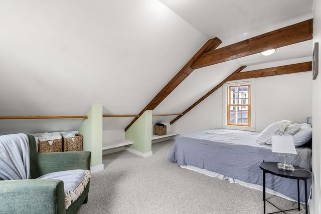 10 Turner St, Salem, MA 01970