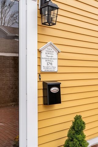 10 Turner St, Salem, MA 01970
