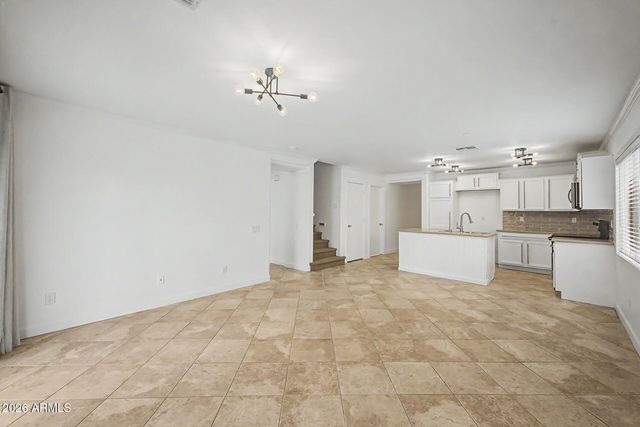 43298 W BLAZEN Trail, Maricopa, AZ 85138