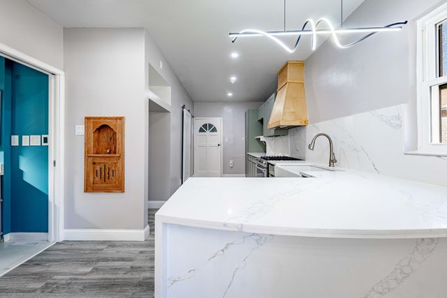 3838 W 64th Street 1, Chicago, IL 60629