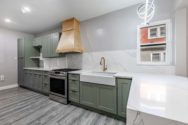 3838 W 64th Street 1, Chicago, IL 60629