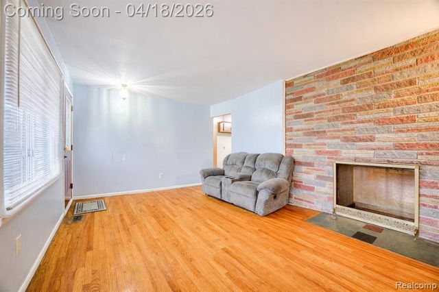 29840 Mason Street, Livonia, MI 48154
