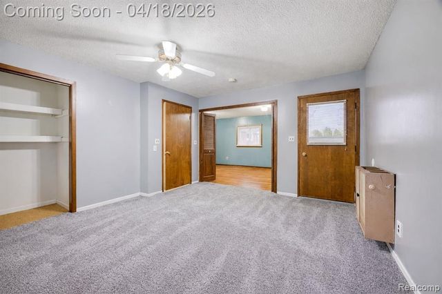 29840 Mason Street, Livonia, MI 48154