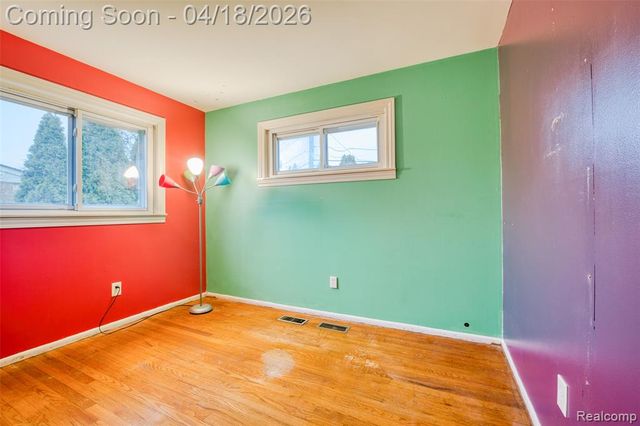 29840 Mason Street, Livonia, MI 48154