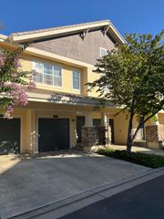 9506 Coney Island Cir #8, Elk Grove, CA 95758