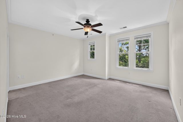 555 Grande Manor Court 302, Wilmington, NC 28405