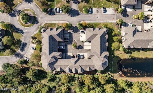 555 Grande Manor Court 302, Wilmington, NC 28405