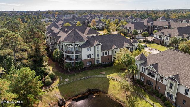 555 Grande Manor Court 302, Wilmington, NC 28405