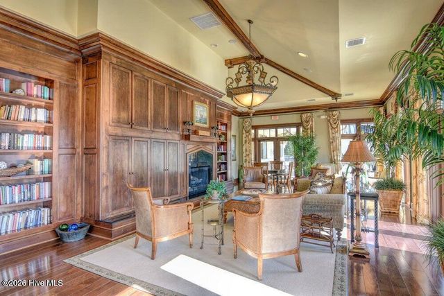 555 Grande Manor Court 302, Wilmington, NC 28405