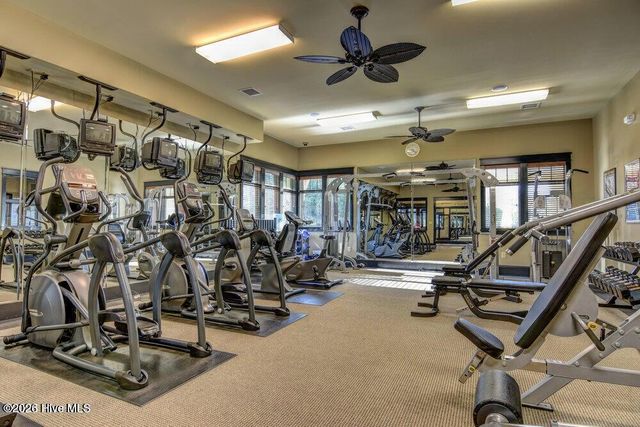 555 Grande Manor Court 302, Wilmington, NC 28405
