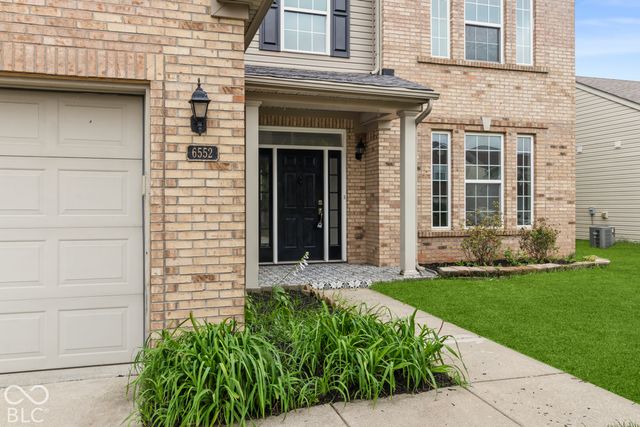 6552 Amherst Way, Zionsville, IN 46077