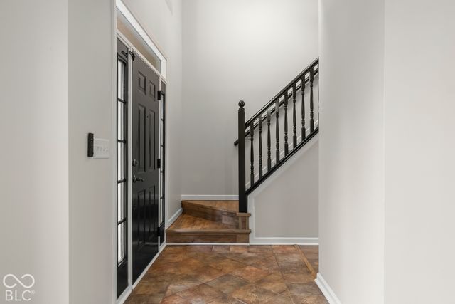 6552 Amherst Way, Zionsville, IN 46077