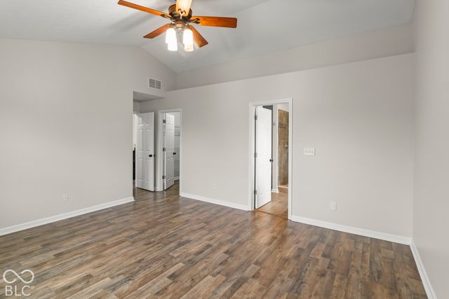 6552 Amherst Way, Zionsville, IN 46077