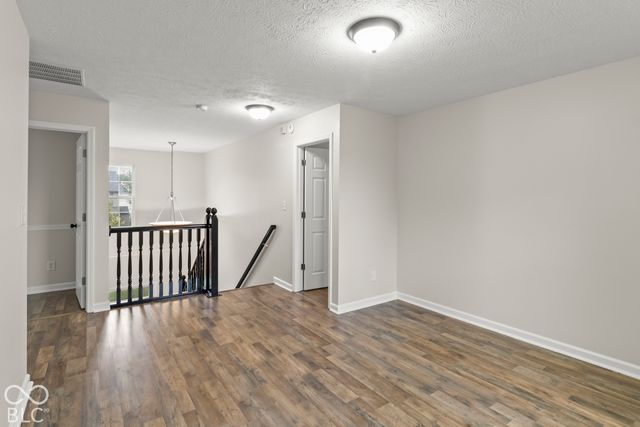 6552 Amherst Way, Zionsville, IN 46077