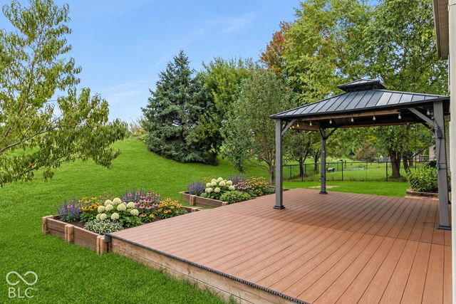 6552 Amherst Way, Zionsville, IN 46077