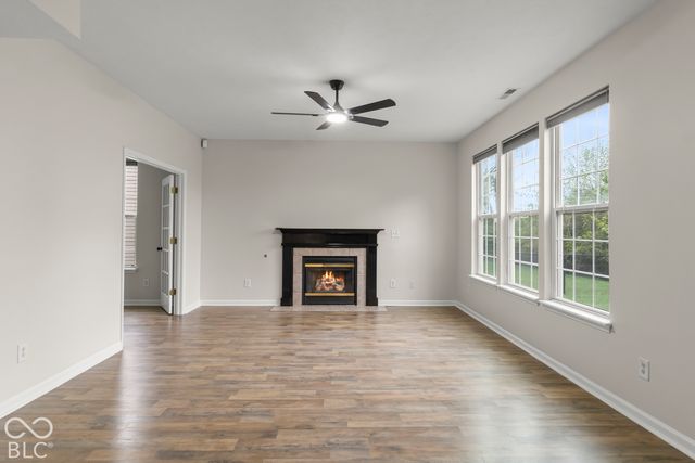6552 Amherst Way, Zionsville, IN 46077