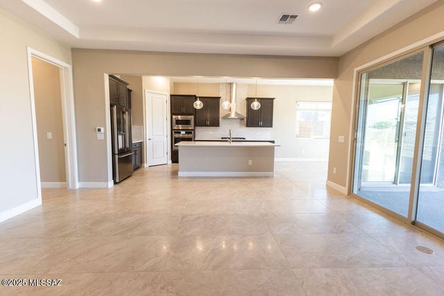 7916 S Orions Belt Drive, Tucson, AZ 85747