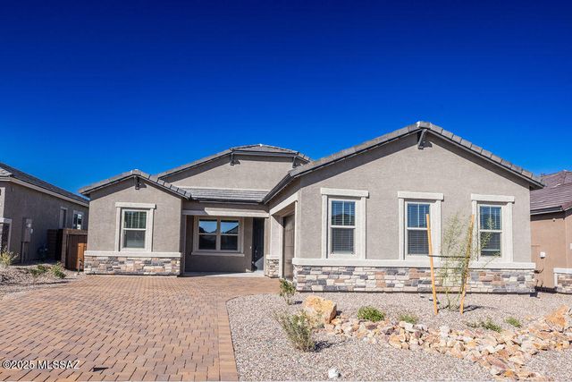 7916 S Orions Belt Drive, Tucson, AZ 85747