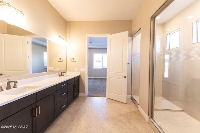 7916 S Orions Belt Drive, Tucson, AZ 85747