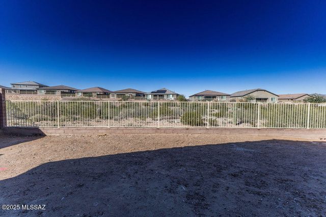 7916 S Orions Belt Drive, Tucson, AZ 85747