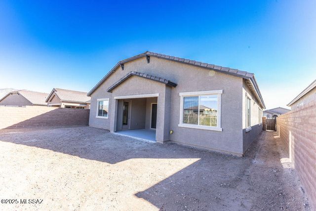 7916 S Orions Belt Drive, Tucson, AZ 85747