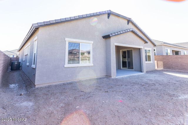 7916 S Orions Belt Drive, Tucson, AZ 85747