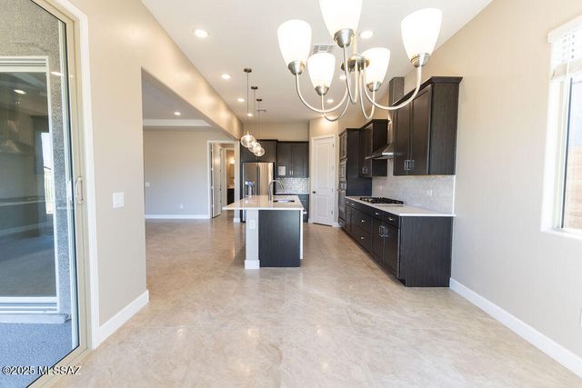 7916 S Orions Belt Drive, Tucson, AZ 85747