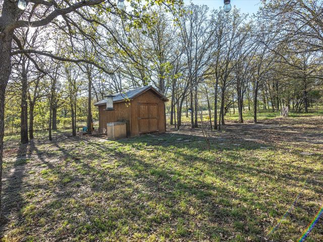 164 Miller Creek Lake Road, Paradise, TX 76073