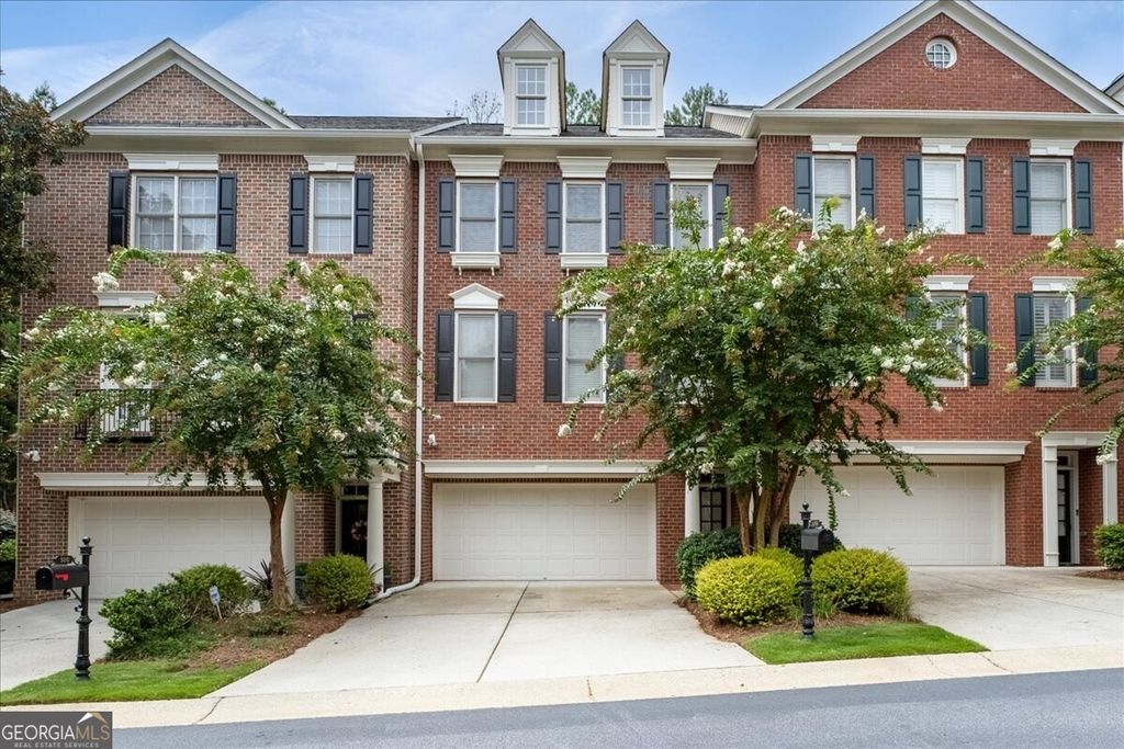 498 Vinings Estates Drive, Mableton, GA 30126