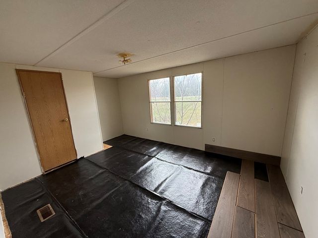 262 Burristown Paradise Ln, Gainesboro, TN 38562