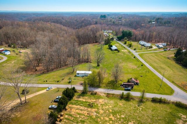 262 Burristown Paradise Ln, Gainesboro, TN 38562