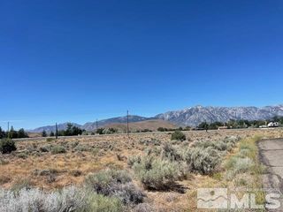 1847 Chestnut Court, Gardnerville, NV 89410