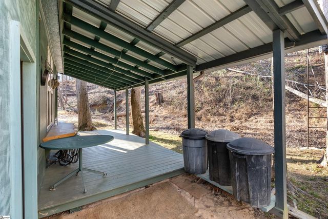 413 Edisto. Road, Gray Court, SC 29645