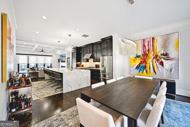 1108 Briar Cove Circle, Atlanta, GA 30329