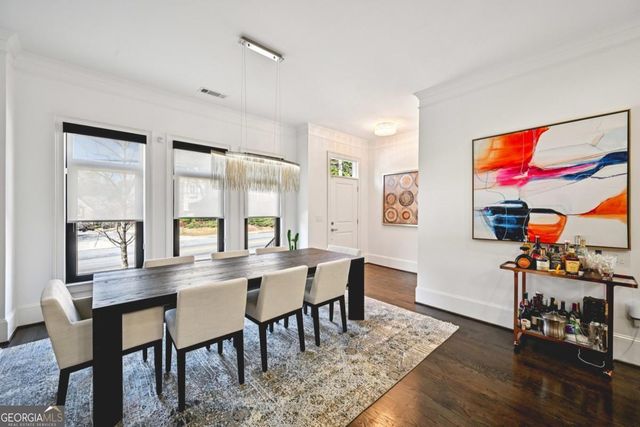 1108 Briar Cove Circle, Atlanta, GA 30329