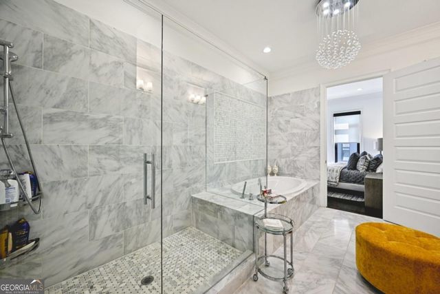 1108 Briar Cove Circle, Atlanta, GA 30329