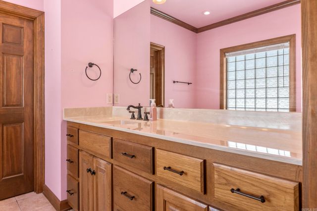 524 Scarlet Oaks Drive, Benton, AR 72019