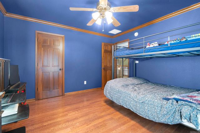 524 Scarlet Oaks Drive, Benton, AR 72019