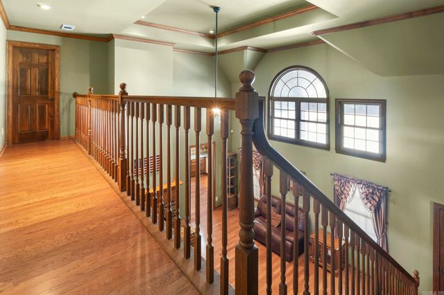 524 Scarlet Oaks Drive, Benton, AR 72019