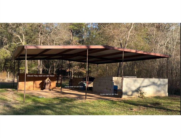 17519 Country Lane, Waller, TX 77484