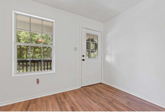 17519 Country Lane, Waller, TX 77484