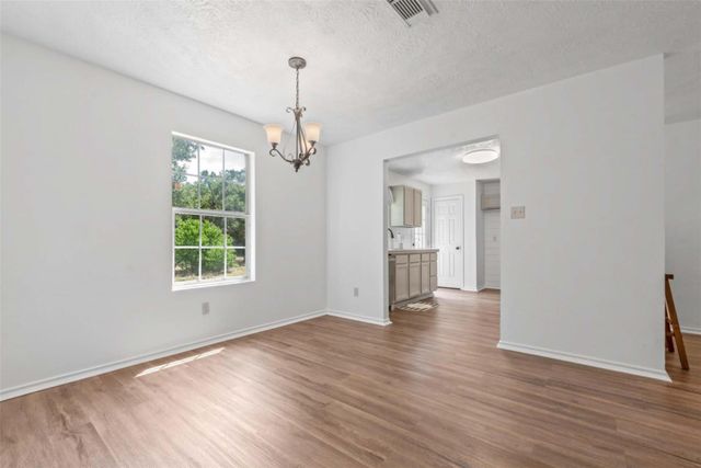 17519 Country Lane, Waller, TX 77484