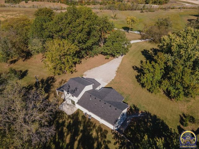 621 Monroe ST, Oskaloosa, KS 66066