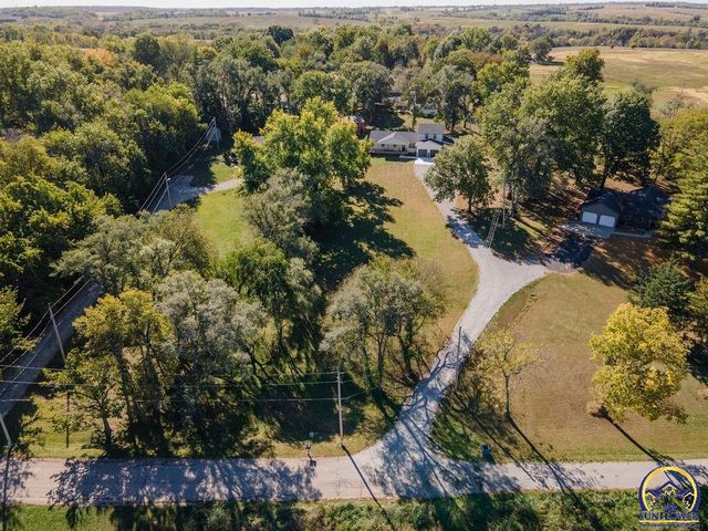 621 Monroe ST, Oskaloosa, KS 66066