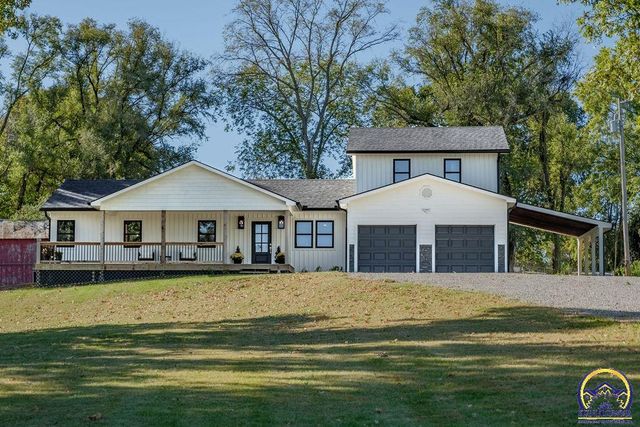 621 Monroe ST, Oskaloosa, KS 66066