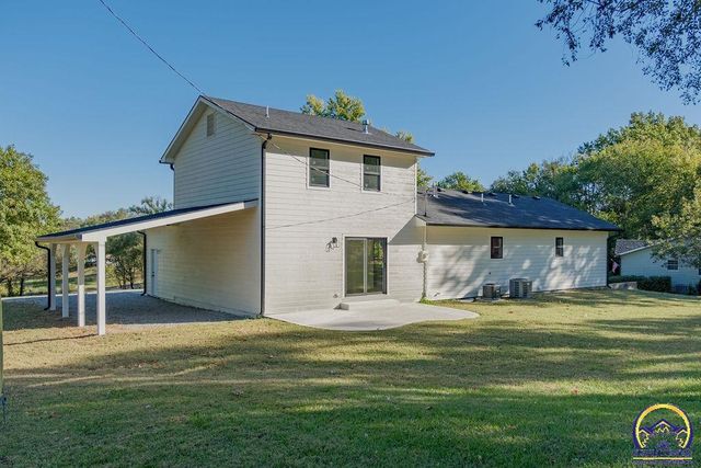 621 Monroe ST, Oskaloosa, KS 66066