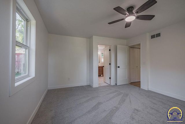 621 Monroe ST, Oskaloosa, KS 66066