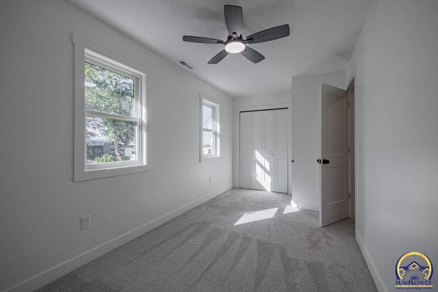 621 Monroe ST, Oskaloosa, KS 66066