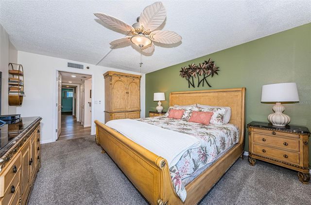 401 150TH AVENUE 245, Madeira Beach, FL 33708