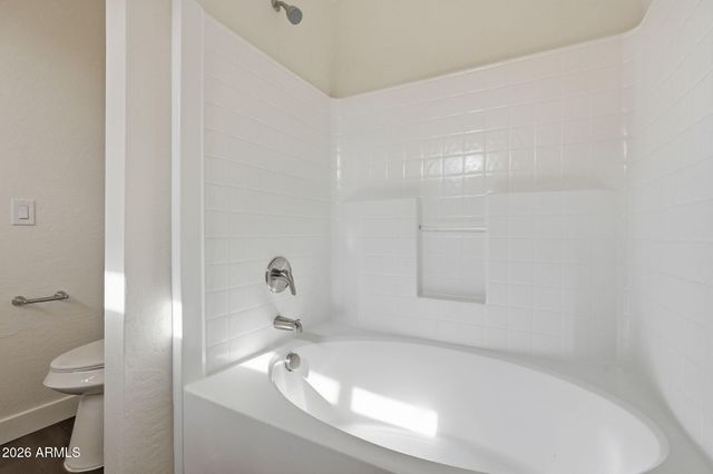 12374 W HEATHERBRAE Drive, Avondale, AZ 85392